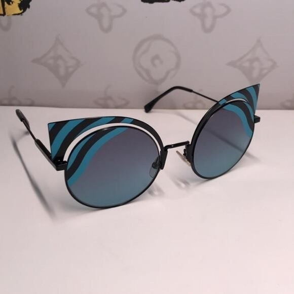 New Authentic Stylish Black and Blue Cat-Eye Sunglasses FF0215/S 0LBJF - Picture 5 of 12